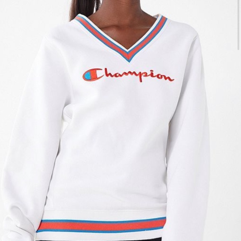RARE URBAN OUTFITTERS EXCLUSIVE CHAMPION PULLOVER